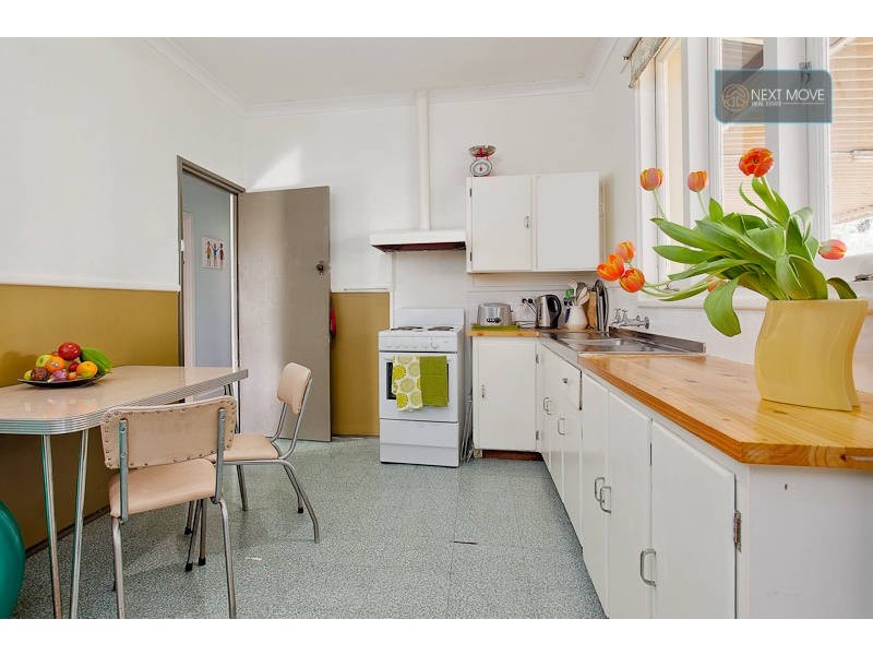 4 Stacey Street, Willagee WA 6156