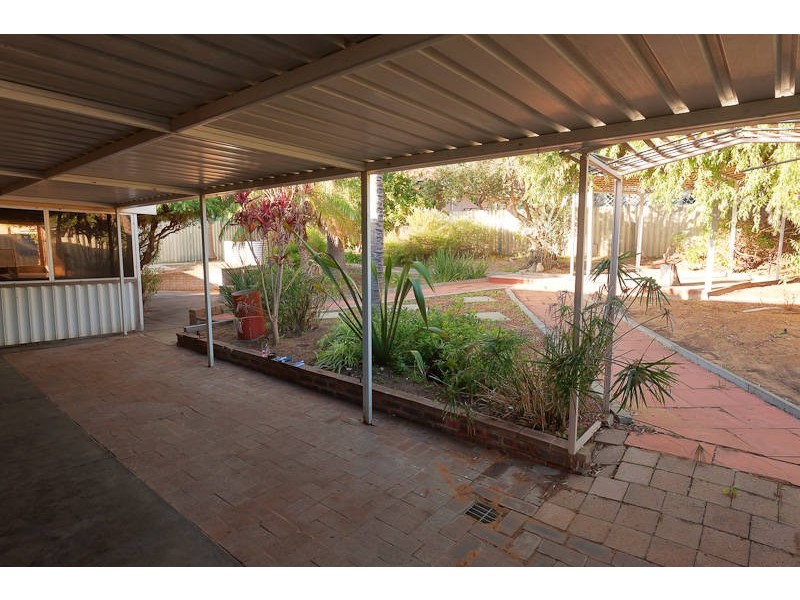 10 Leaside Way, Spearwood WA 6163