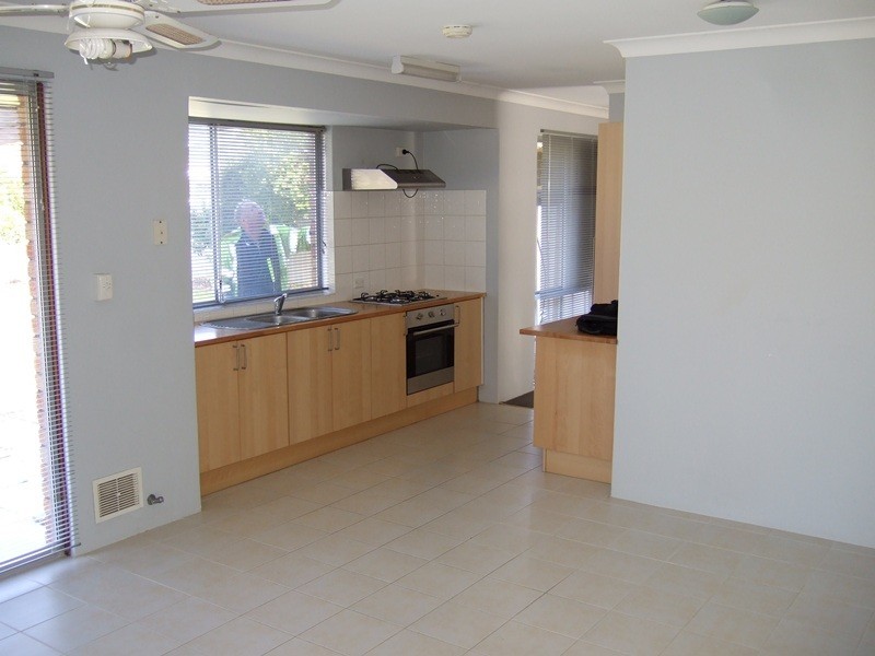 4 Sandown Way, Willetton WA 6155