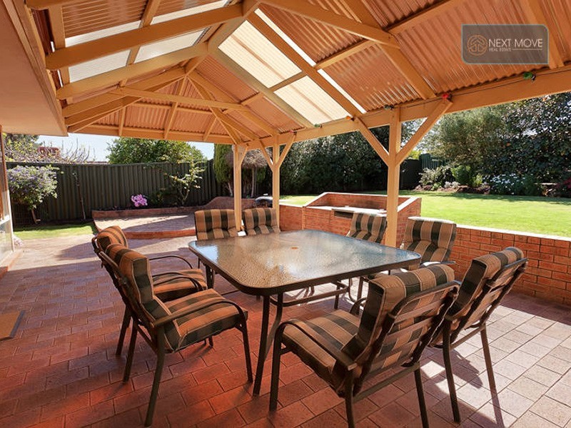 9 Mauldon Mews, Winthrop WA 6150