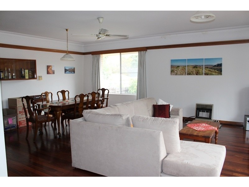 1 Hillary St, Willagee WA 6156