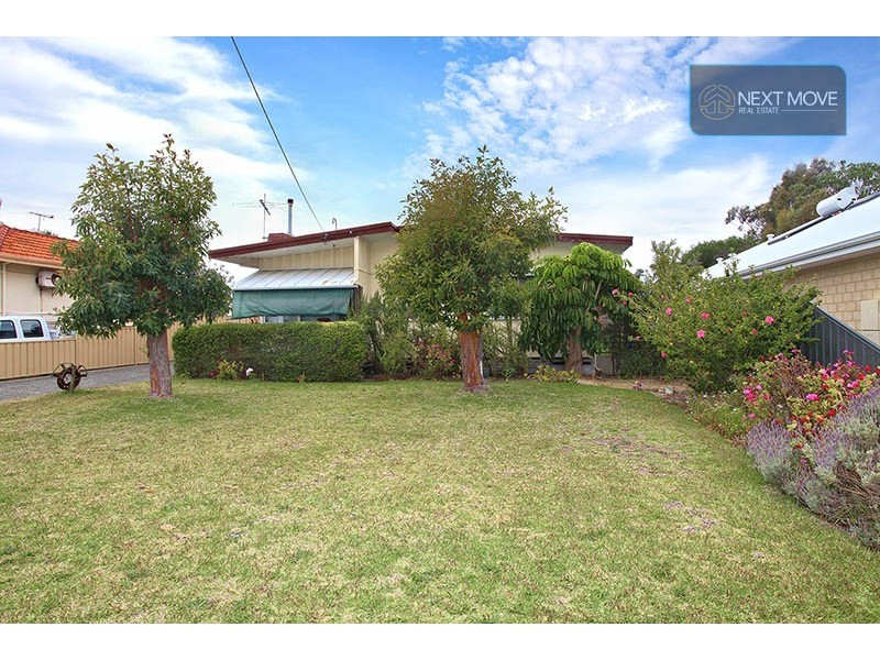 33 Wheyland St, Willagee WA 6156