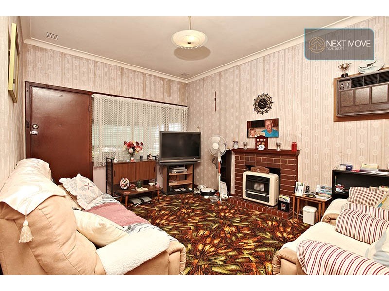 33 Wheyland St, Willagee WA 6156