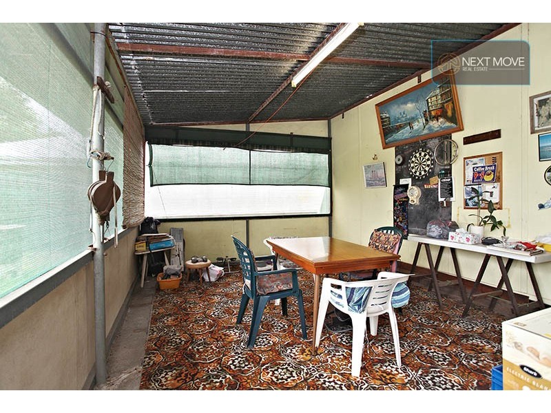 33 Wheyland St, Willagee WA 6156