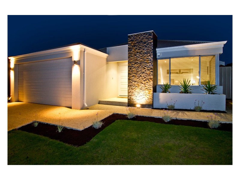 27 Keppell St, Willagee WA 6156