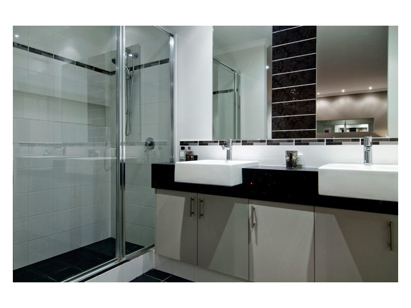 27 Keppell St, Willagee WA 6156