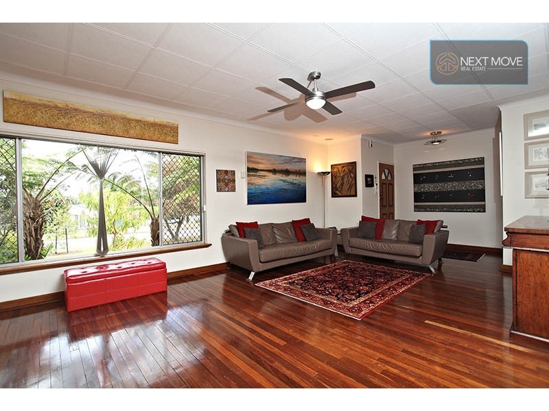 4 Gough Place, Booragoon WA 6154