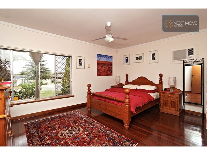 4 Gough Place, Booragoon WA 6154