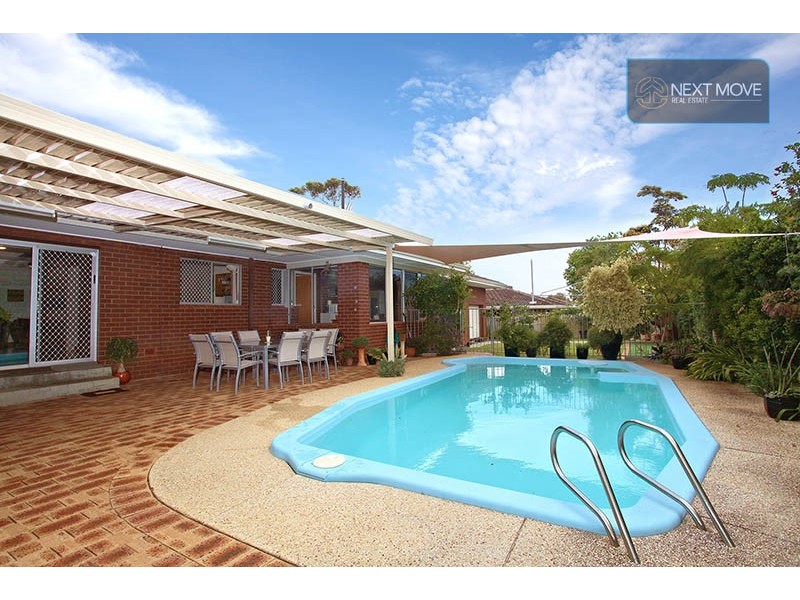 4 Gough Place, Booragoon WA 6154