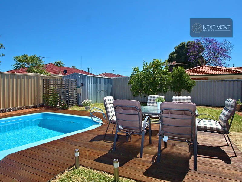 28 Norkus Way, Willagee WA 6156