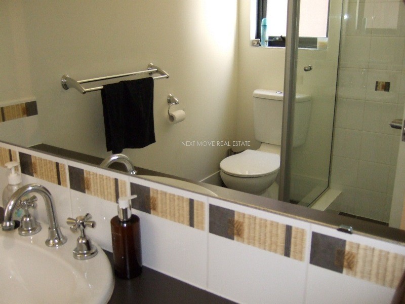 7B Potts St, Melville WA 6156