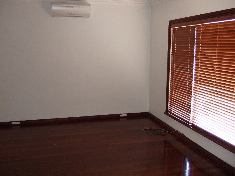 23 Harrison St, Willagee WA 6156