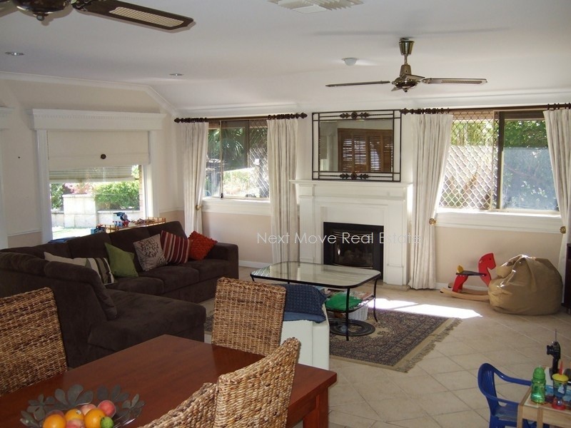 3 Saw Crt, Booragoon WA 6154