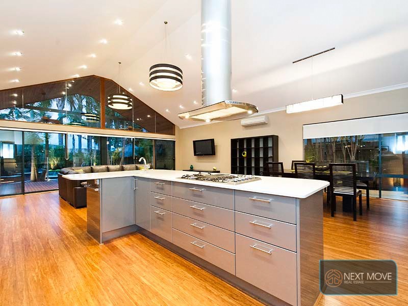 8b Shirley Ave, Mount Pleasant WA 6153