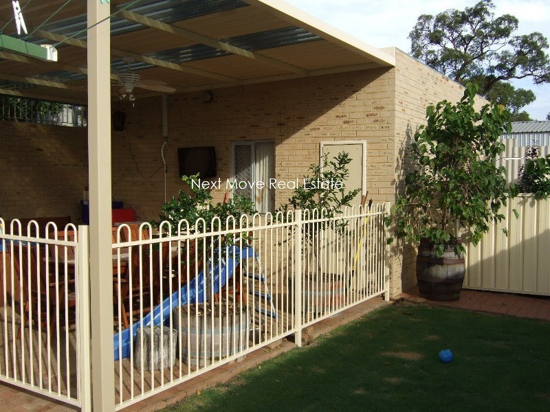 55 Leonard Way, Spearwood WA 6163