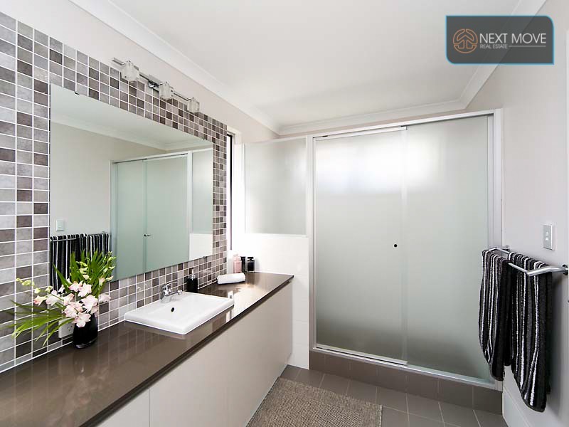 2a Lynn St, Hilton WA 6163