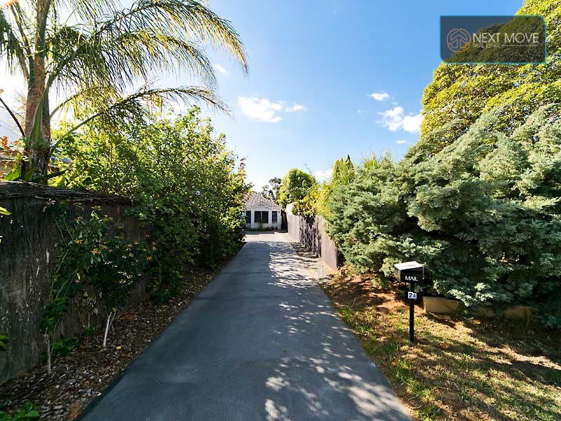 2a Lynn St, Hilton WA 6163