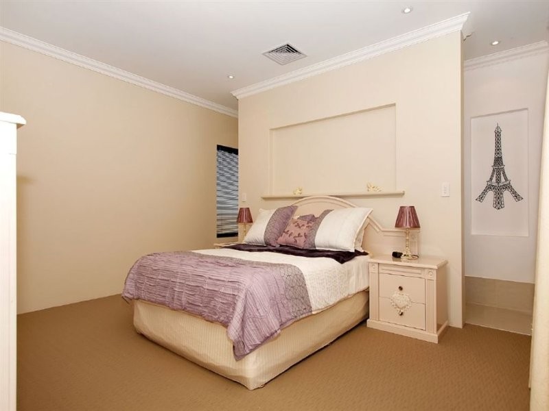 22 Belladonna Drive, Yangebup WA 6164