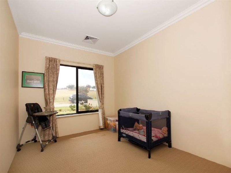 22 Belladonna Drive, Yangebup WA 6164