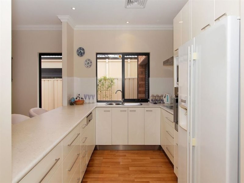 22 Belladonna Drive, Yangebup WA 6164