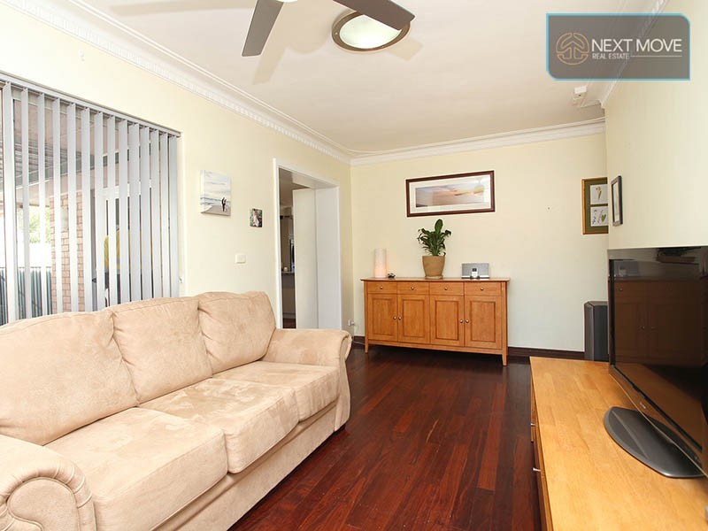 15 Chilton St, Willagee WA 6156