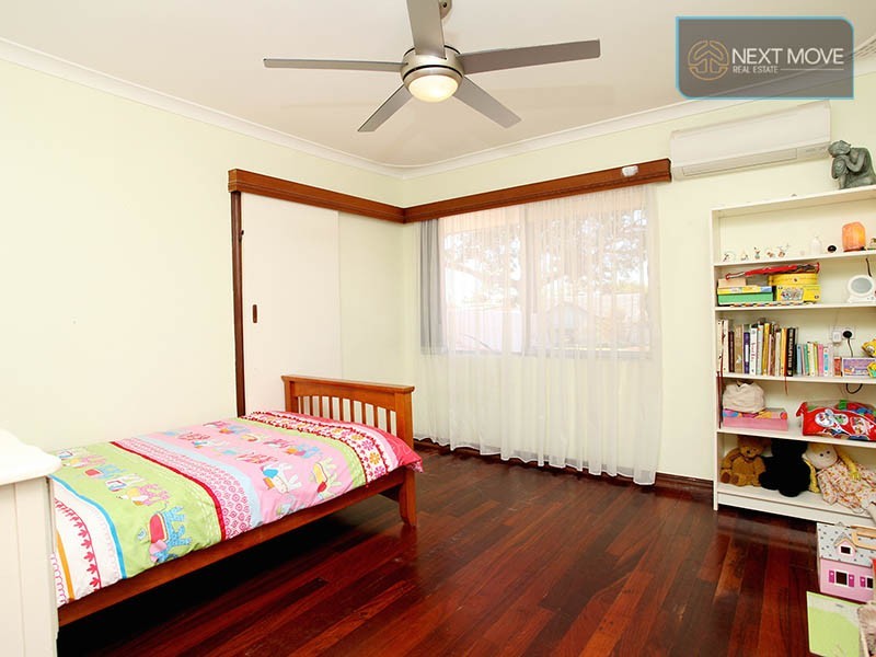 15 Chilton St, Willagee WA 6156