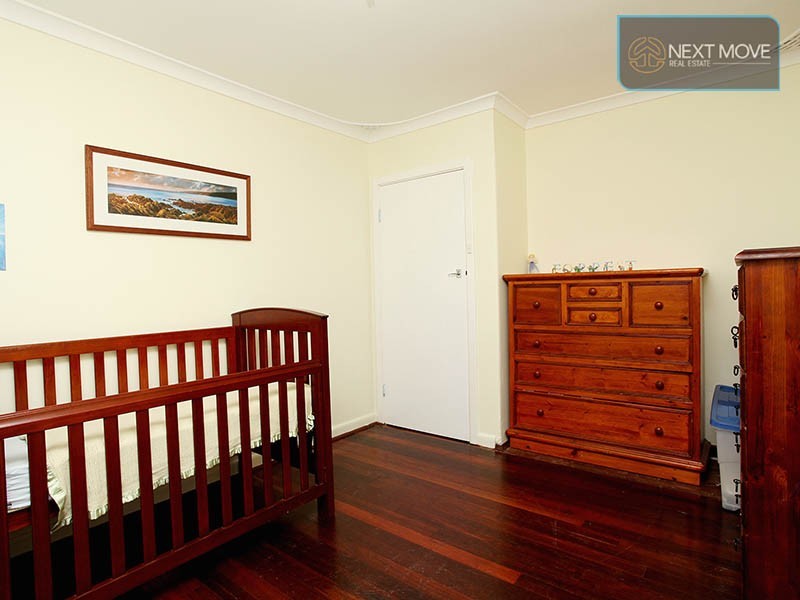 15 Chilton St, Willagee WA 6156