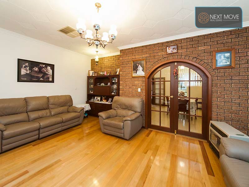 44 Fifth Ave, Beaconsfield WA 6162