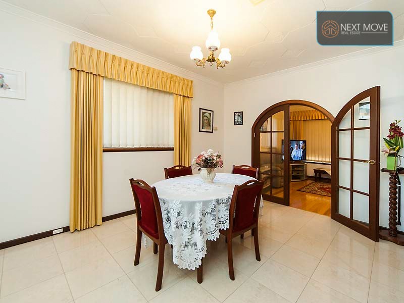 44 Fifth Ave, Beaconsfield WA 6162