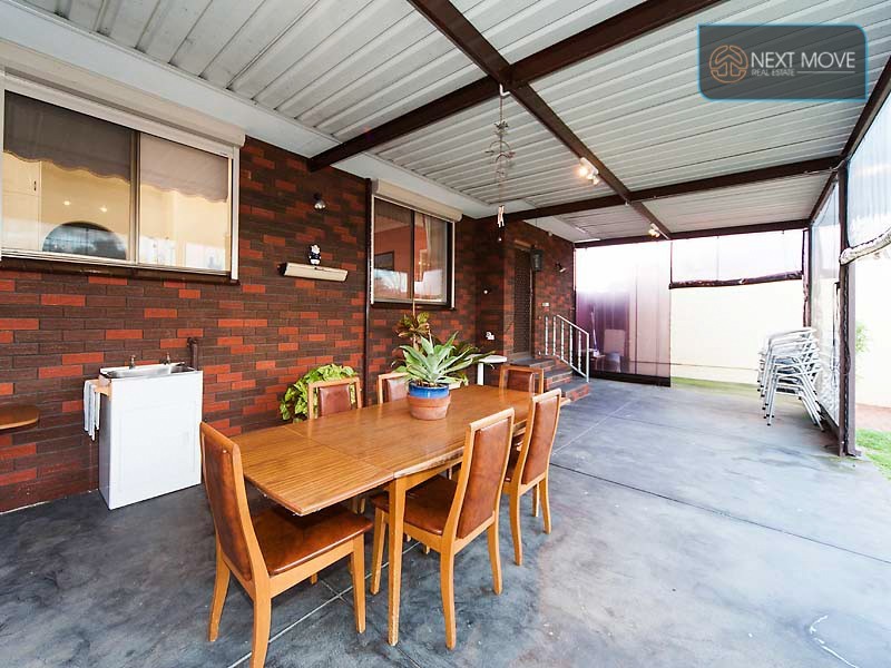 44 Fifth Ave, Beaconsfield WA 6162