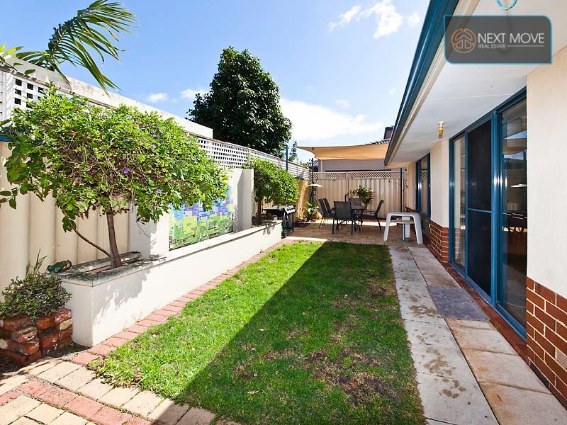 24a Tricourt Grove, Riverton WA 6148