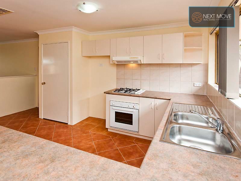 6 Horn Place, Willagee WA 6156