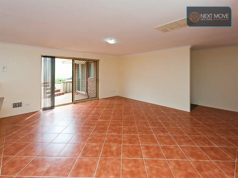 6 Horn Place, Willagee WA 6156