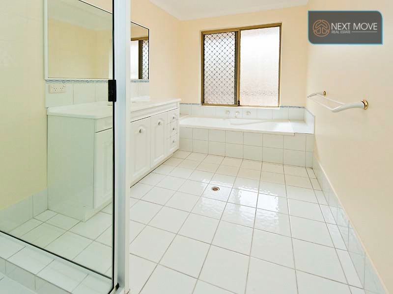 6 Horn Place, Willagee WA 6156