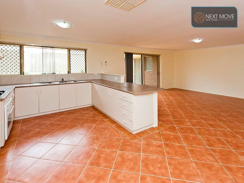 6 Horn Place, Willagee WA 6156