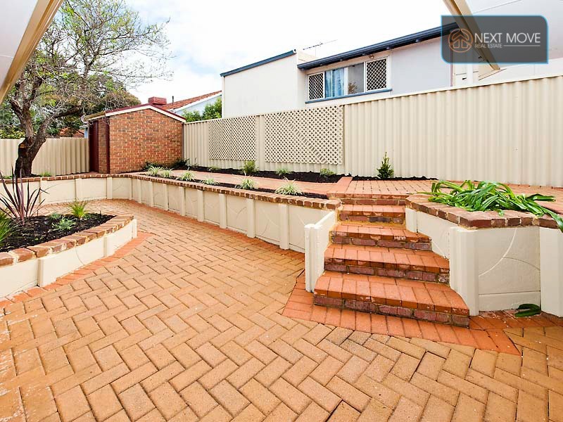 6 Horn Place, Willagee WA 6156