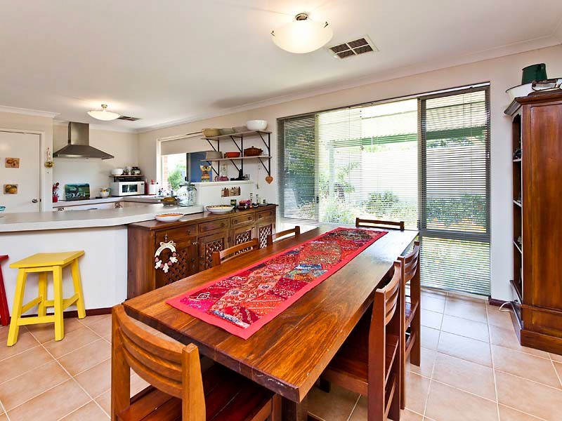 21a Hodge Street, Willagee WA 6156