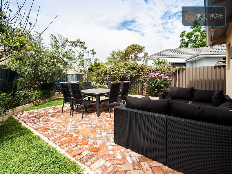 270a Carrington Street, Hilton WA 6163