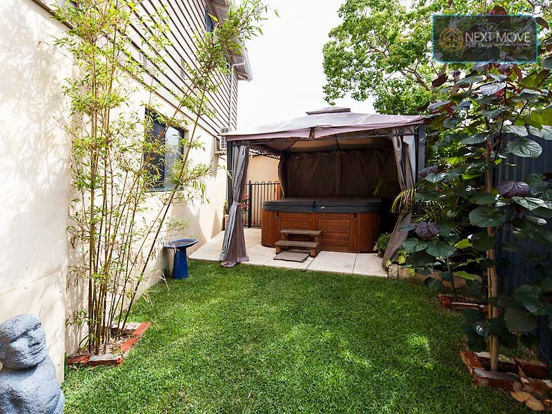 270a Carrington Street, Hilton WA 6163