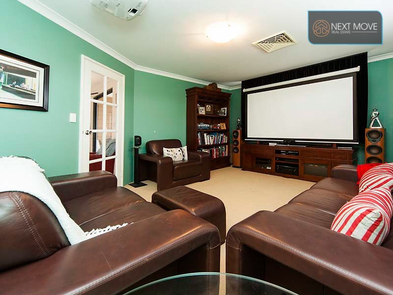 270a Carrington Street, Hilton WA 6163