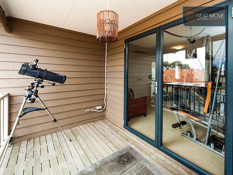 270a Carrington Street, Hilton WA 6163