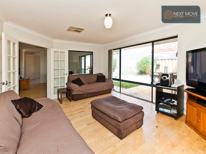 24A Tricourt Grove, Riverton WA 6148