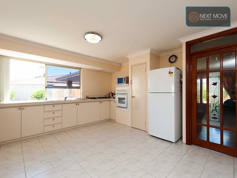 7 Chipper Close, Leeming WA 6149