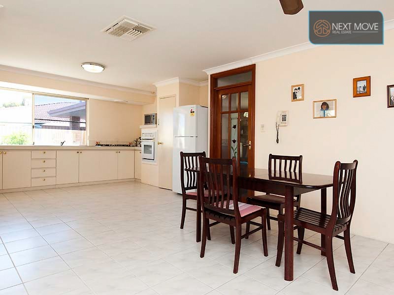 7 Chipper Close, Leeming WA 6149