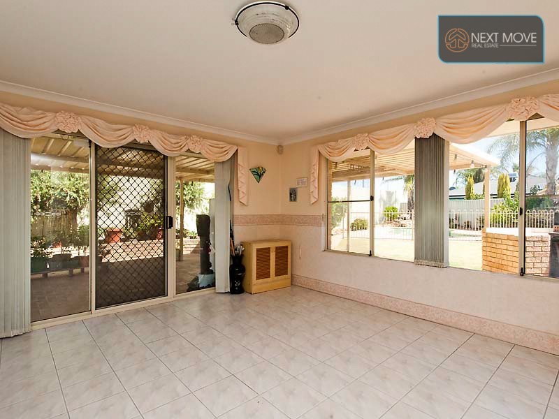 7 Chipper Close, Leeming WA 6149