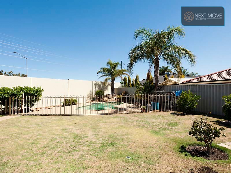 7 Chipper Close, Leeming WA 6149