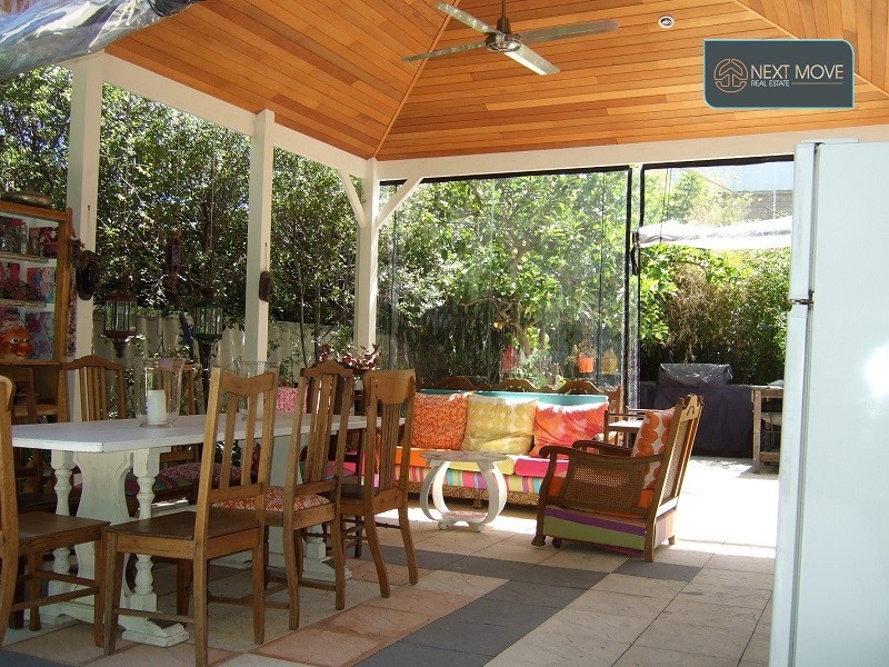 2 Rudge St, Willagee WA 6156