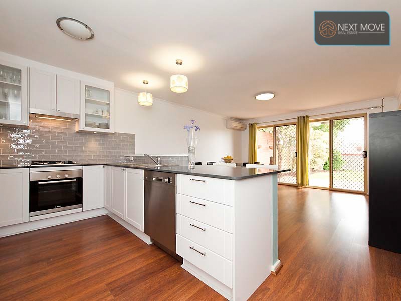 5 Milroy St, Willagee WA 6156