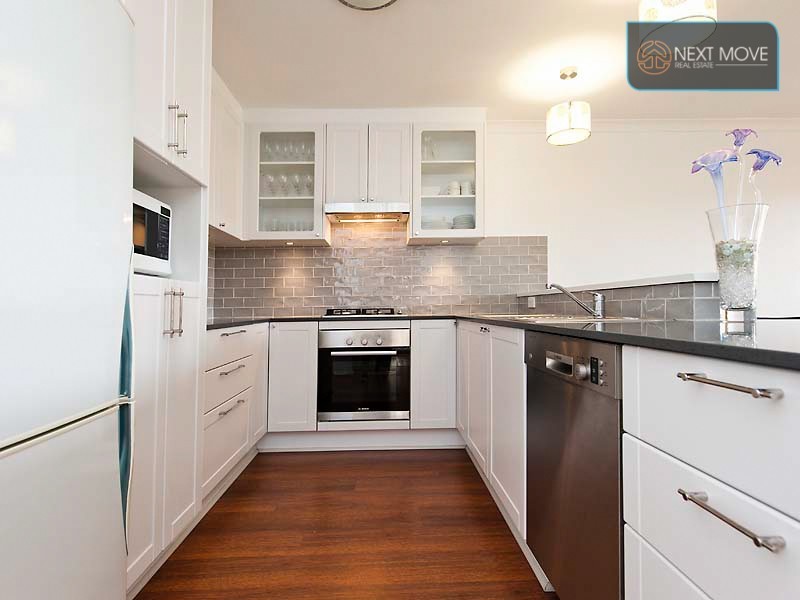 5 Milroy St, Willagee WA 6156