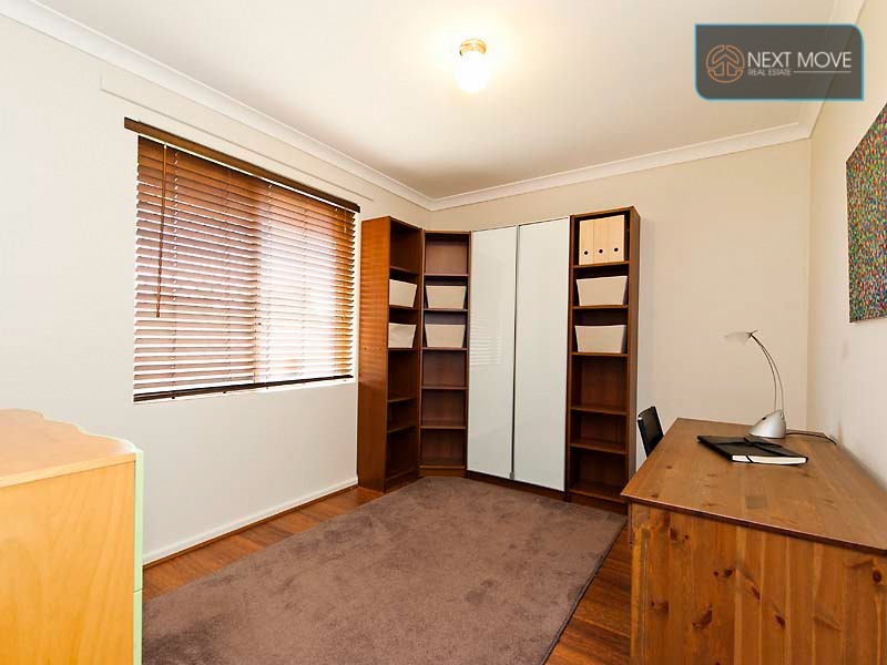 5 Milroy St, Willagee WA 6156